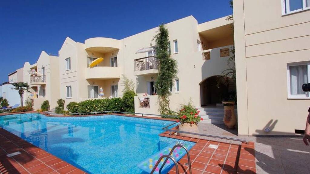 Hotel zum Kauf 1.750.000 € 40 Betten 1.000 m² Grundstück Kreta Platanias 730 14