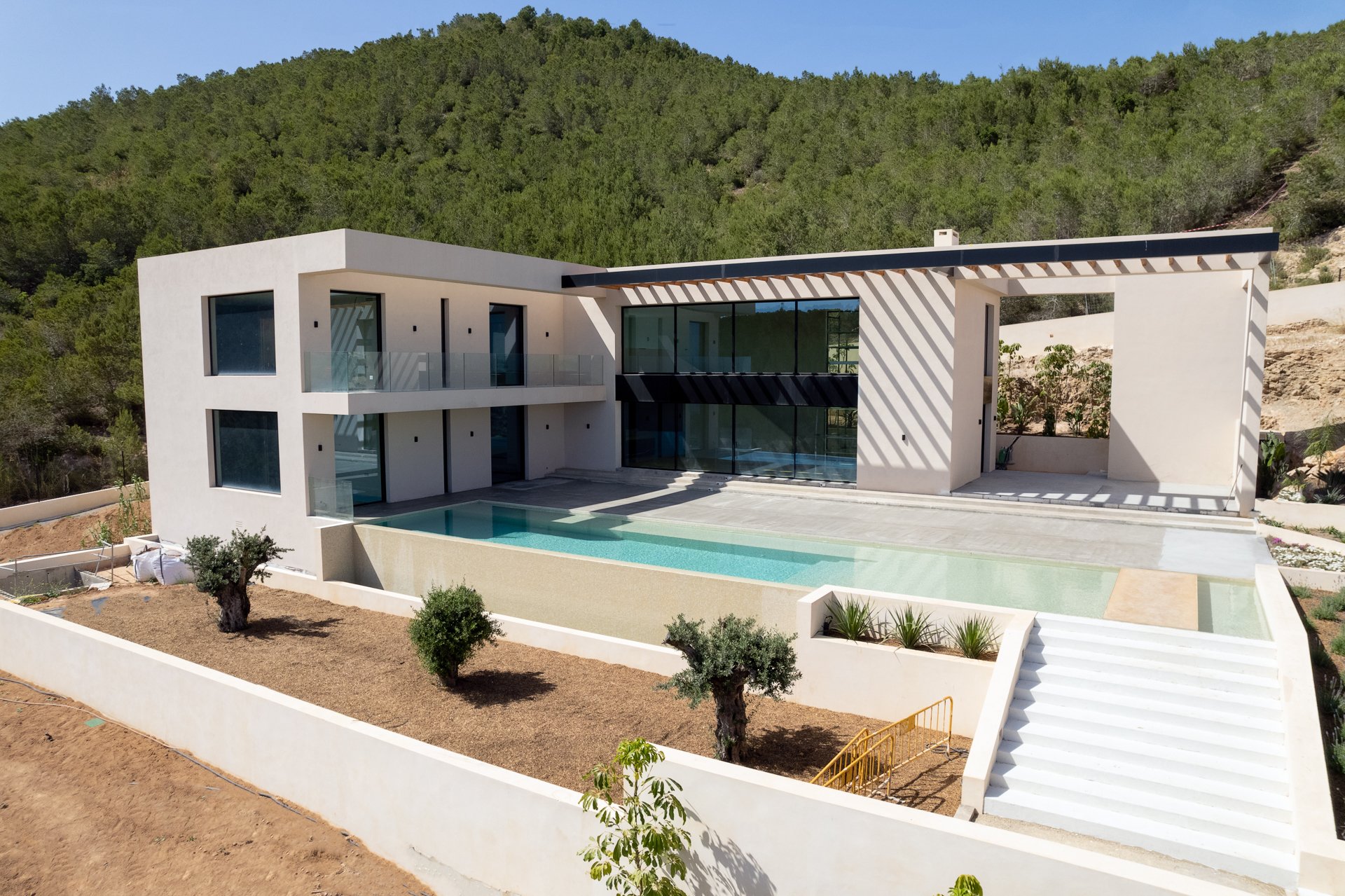 Villa zum Kauf 5 Zimmer 420 m²<br/>Wohnfläche 2.243 m²<br/>Grundstück Ibiza 07800