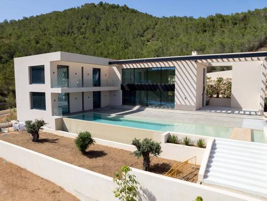 Villa zum Kauf - Erstbezug 5 Zimmer 420 m² 2.243 m² Grundstück Ibiza 07800