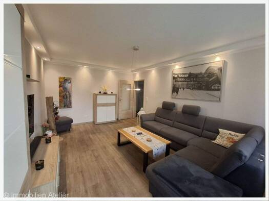 Wohnung zum Kauf 239.000 € 5 Zimmer 127 m² 2. Geschoss Barmen Wuppertal 42277