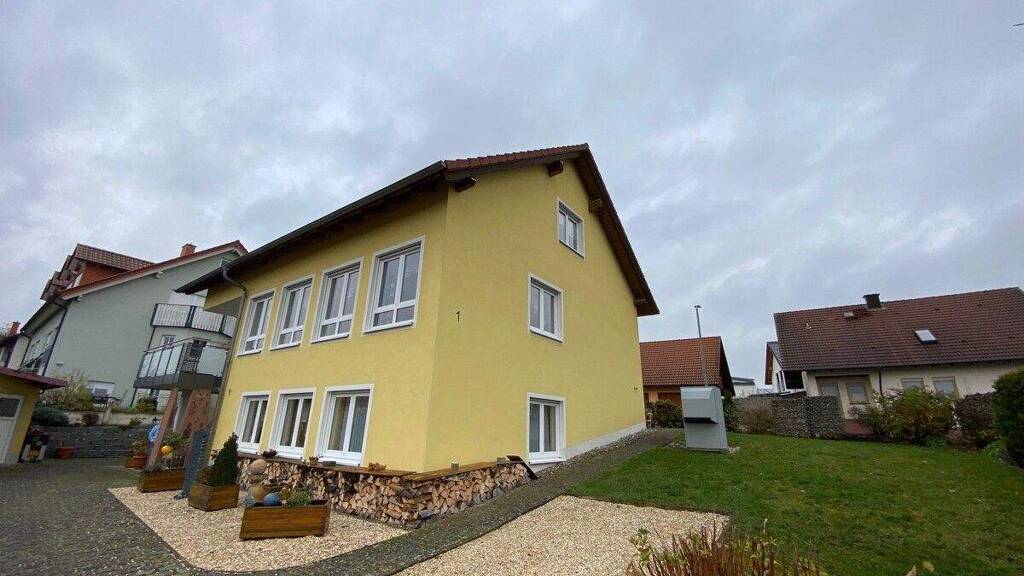 Einfamilienhaus zum Kauf 524.000 € 7 Zimmer 159,4 m² 650 m² Grundstück Reckendorf 96182