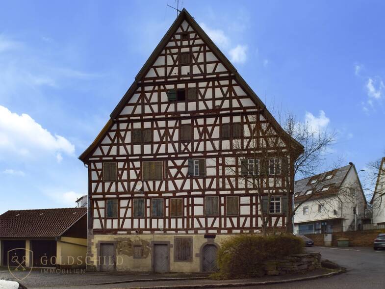 Mehrfamilienhaus zum Kauf 495.000 € 11 Zimmer 403,4 m² 600 m² Grundstück Stammheim Calw-Stammheim 75365