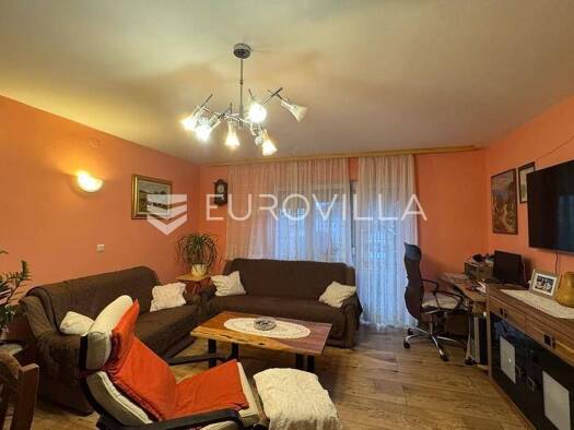 Haus zur Miete 500 € 4 Zimmer 175 m² Kusevac Kuševac