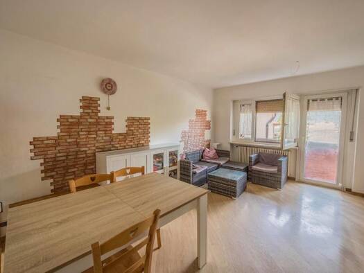 Wohnung zum Kauf 380.000 € 4 Zimmer 109 m² 3 Geschosse frei ab sofort Leifers 39055