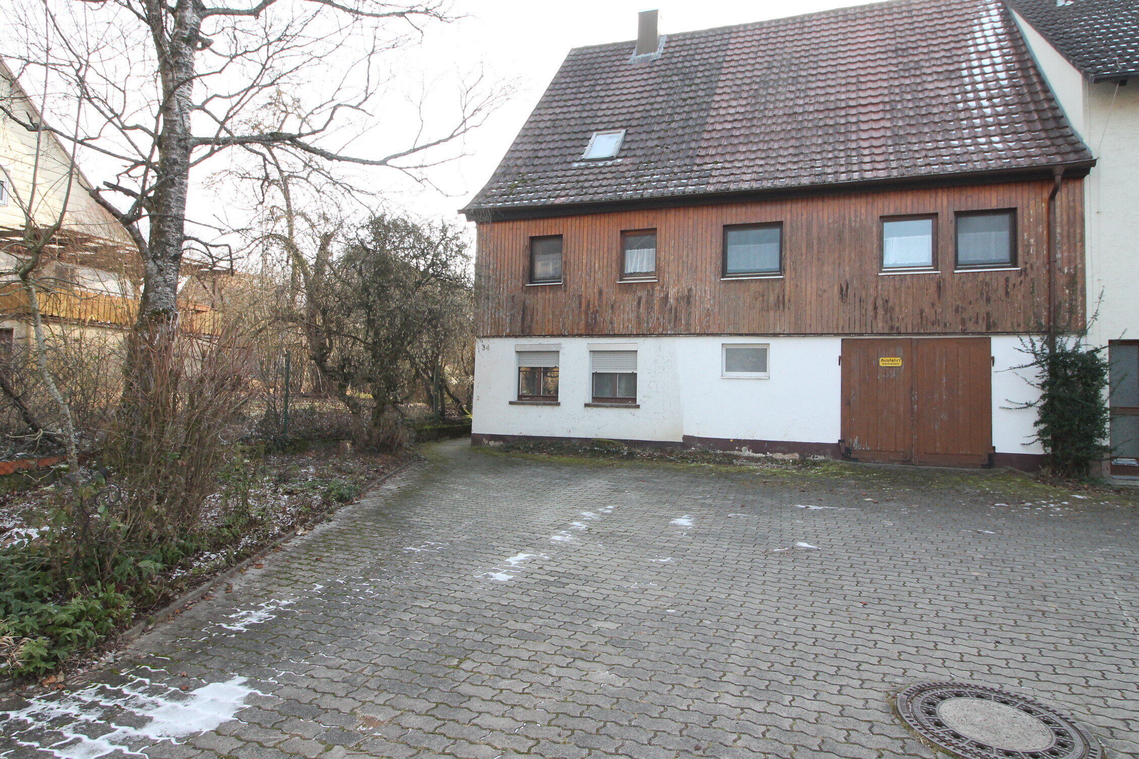 Bauernhaus zum Kauf 109.000 € 6 Zimmer 244 m²<br/>Grundstück ab sofort<br/>Verfügbarkeit Honhardt Frankenhardt 74586