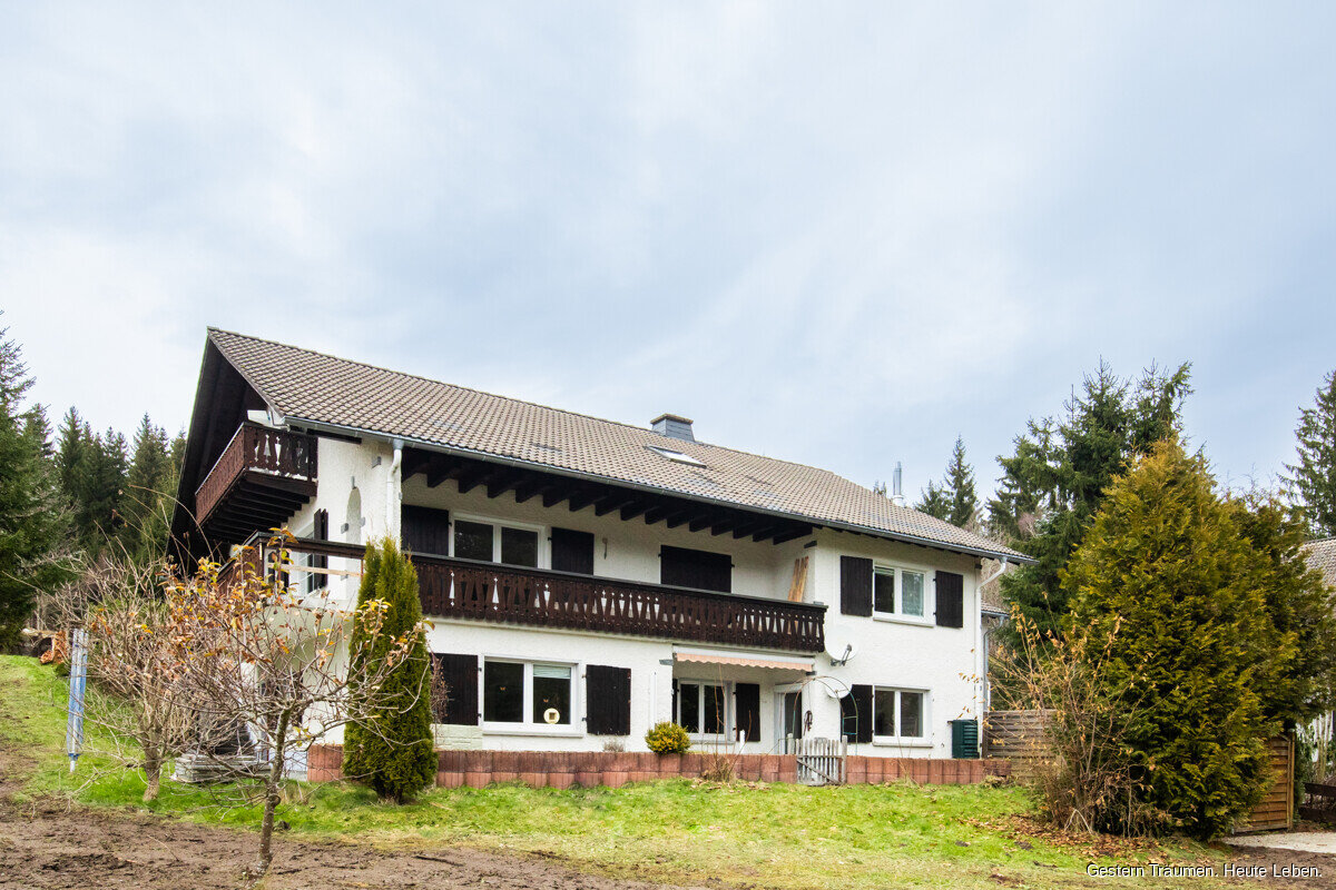 Wohnung zum Kauf 129.000 € 3 Zimmer 84,8 m²<br/>Wohnfläche Falkau Feldberg / Falkau 79868