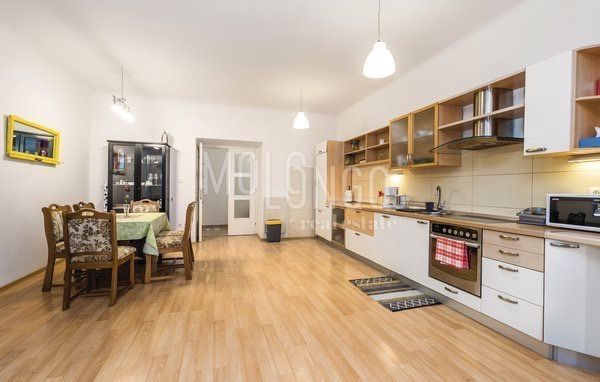 Wohnung zum Kauf 220.000 € 3 Zimmer 85 m²<br/>Wohnfläche Rijeka