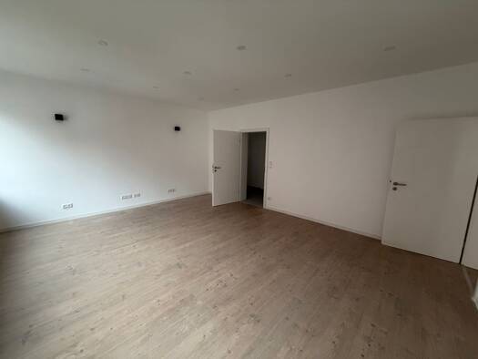 Wohnung zur Miete 950 € 3,5 Zimmer 95 m² Geschoss 1/2 frei ab 01.04.2026 Nord-Holland Kassel 34127
