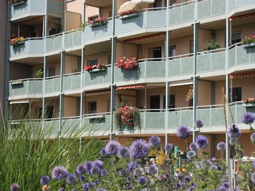 Wohnung zur Miete 368 € 2 Zimmer 61,4 m² 5. Geschoss frei ab 01.01.2027 Zeulsdorfer Straße 3 Lusan Gera 07549