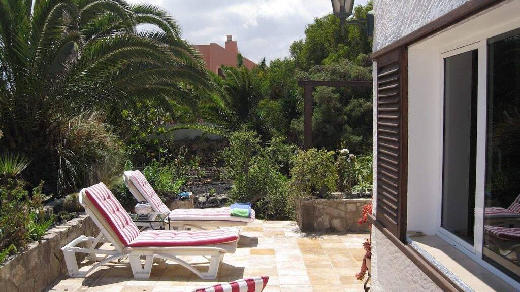 Haus zum Kauf provisionsfrei 680.000 € 2 Zimmer 122 m² 820 m² Grundstück Corralejo 35660