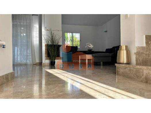 Doppelhaushälfte zur Miete 2.250 € 3 Zimmer 154 m² Marbella 29660