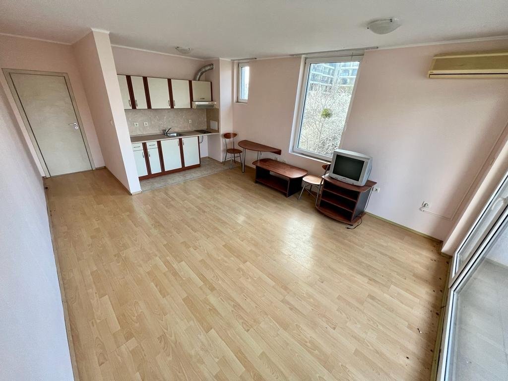 Apartment zum Kauf 56.000 € 3 Zimmer 80 m²<br/>Wohnfläche 2.<br/>Geschoss Sunny Beach 8240