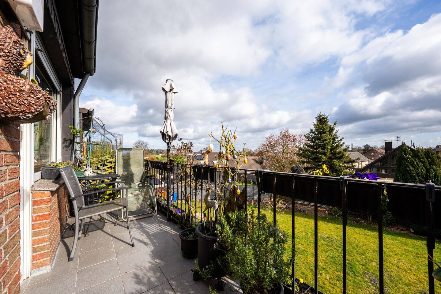 Immobilie in Jüchen - Ruhiges Rendite-Juwel mit Weitblick: Gepflegte 3-Zimmer-DG-Wohnung in charmanter 4-Parteien-Einheit - Bild 4