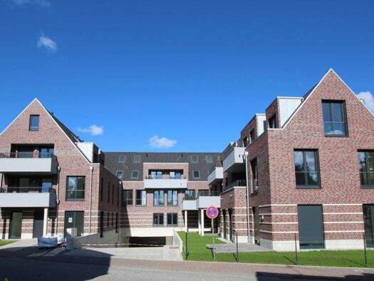 Laden zum Kauf - Erstbezug 289 m² Verkaufsfläche Bad Zwischenahn 26160