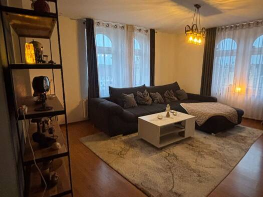 Wohnung zur Miete 400 € 3 Zimmer 80 m² Geschoss 3/3 frei ab 01.09.2026 Haselbrunn Plauen 08525