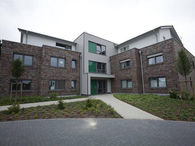 Wohnung zur Miete 900 € 3 Zimmer 108,5 m² 1. Geschoss frei ab 01.08.2026 Haselünne 49740