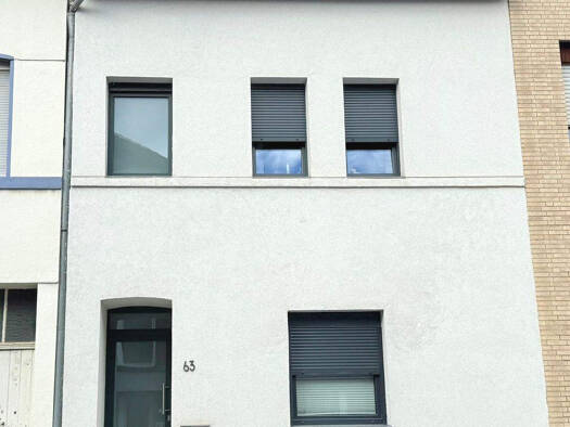 Reihenmittelhaus zum Kauf 299.000 € 7 Zimmer 124,8 m² 275 m² Grundstück Birkesdorf Düren 52353