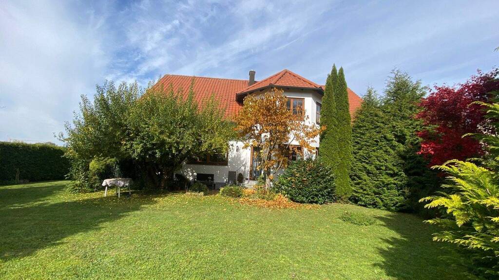 Mehrfamilienhaus zum Kauf 680.000 € 6 Zimmer 252 m² 993 m² Grundstück frei ab sofort Fellheim 87748