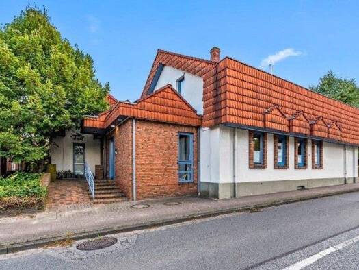 Studio zur Miete 420 € 1 Zimmer 30 m² 1. Geschoss frei ab sofort Alte Bundesstraße 1 Beverstedt 27616