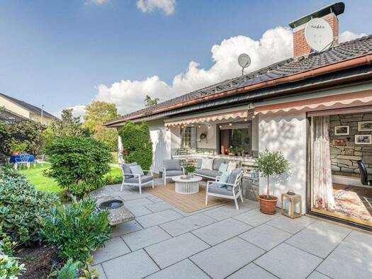 Einfamilienhaus zum Kauf 499.000 € 3 Zimmer 129,4 m² 860 m² Grundstück Usingen 61250