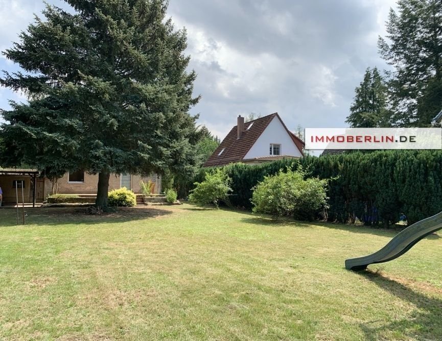 Haus zum Kauf 499.000 € 4 Zimmer 96 m²<br/>Wohnfläche 743 m²<br/>Grundstück Kleinmachnow 14532