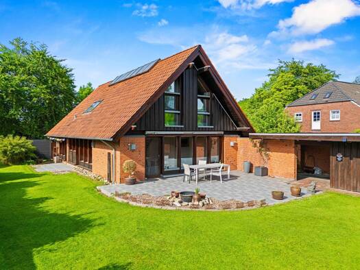 Einfamilienhaus zum Kauf 385.000 € 3 Zimmer 155,5 m² 883 m² Grundstück Hage Hage 26524