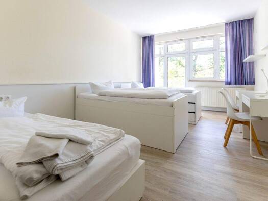 Haus zum Kauf 2.750.000 € 37 Zimmer 2.580 m² 4.458 m² Grundstück Arnstadt 99310