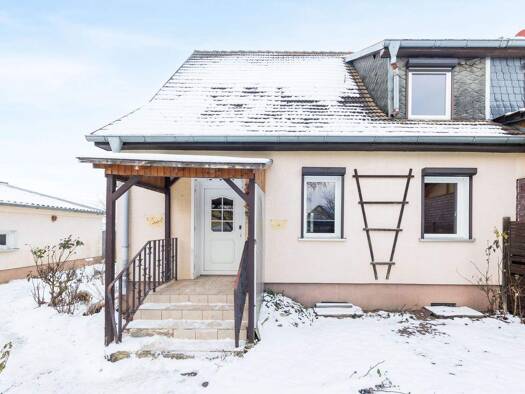 Doppelhaushälfte zum Kauf 249.500 € 5 Zimmer 117,9 m² 607 m² Grundstück Reichenberg Märkische Höhe 15377