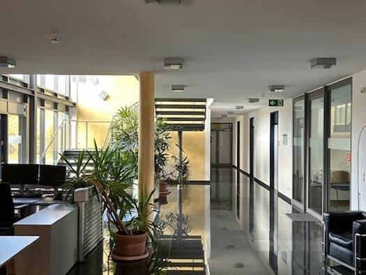 Büro zur Miete provisionsfrei 6.660 € 16 Zimmer 720 m² Bürofläche Waldau Kassel 34123