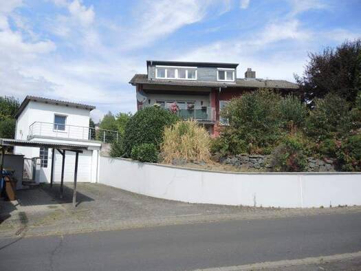 Einfamilienhaus zum Kauf provisionsfrei 587.000 € 5 Zimmer 276 m² 1.091 m² Grundstück frei ab sofort Rodenbach Altenstadt 63674