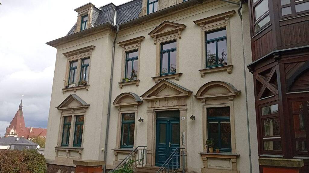 Studio zum Kauf 150.000 € 1 Zimmer 47 m² 3. Geschoss Plauen Dresden 01187