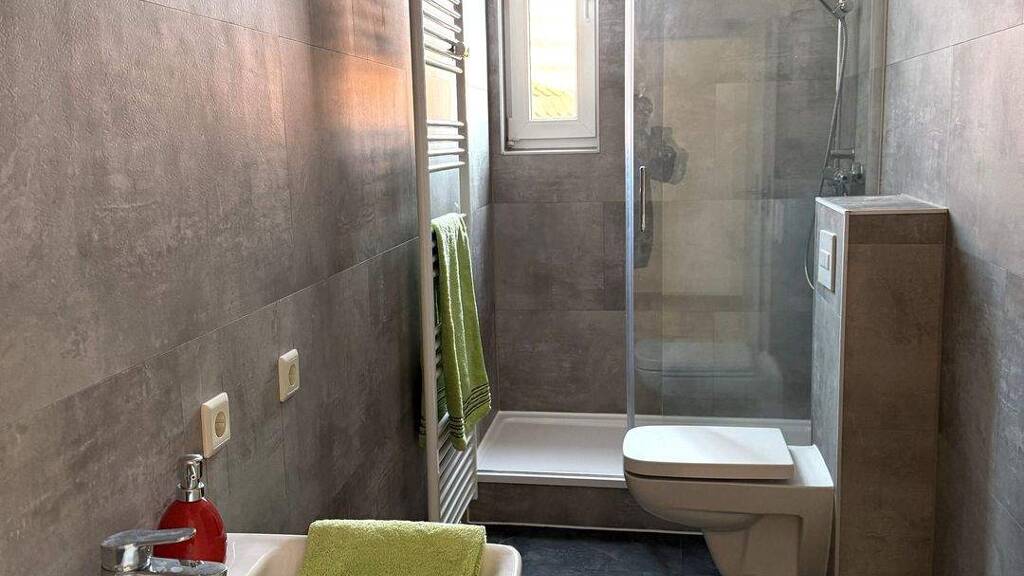 Wohnung zur Miete 450 € 2 Zimmer 62 m² 4. Geschoss Schäfferstraße 24 Leipziger Str. Magdeburg 39112