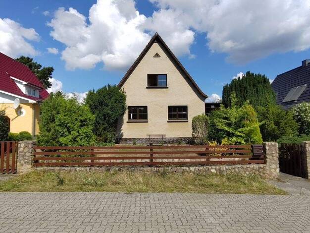 Einfamilienhaus zur Miete 1.600 € 4 Zimmer 95 m² 860 m² Grundstück frei ab sofort Schulzendorf 15732