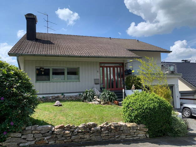 Mehrfamilienhaus zum Kauf provisionsfrei 577.000 € 9 Zimmer 300 m² 705 m² Grundstück frei ab 01.09.2025 Schwaney Altenbeken 33184