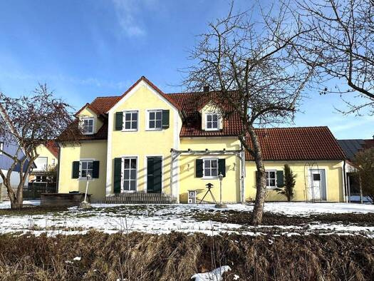 Einfamilienhaus zum Kauf 489.000 € 7,5 Zimmer 202,1 m² 578 m² Grundstück frei ab sofort Deutschneudorfer Straße 25 Beratzhausen 93176