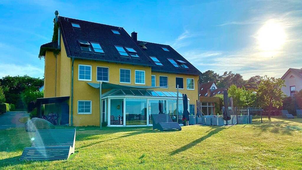 Mehrfamilienhaus zum Kauf 1.395.000 € 17 Zimmer 866 m² 2.016 m² Grundstück Waren Waren (Müritz) 17192