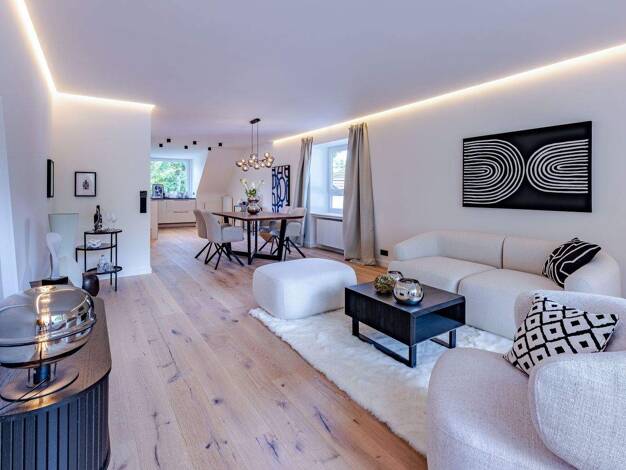 Wohnung zum Kauf 699.000 € 3 Zimmer 97,4 m² Nienstedten Hamburg 22609