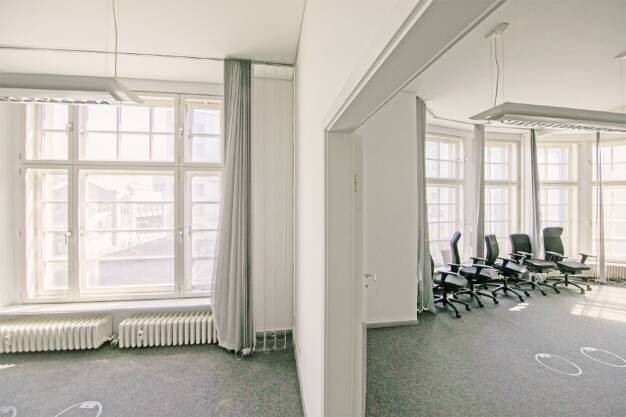 Büro-/Praxisfläche zur Miete provisionsfrei 18 € 260 m² Bürofläche Potsdamer Straße 144 Schöneberg Berlin 10783
