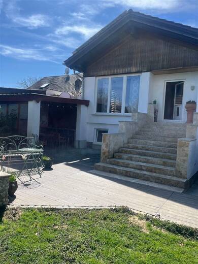 Einfamilienhaus zum Kauf 339.000 € 9 Zimmer 168 m² 1.072 m² Grundstück frei ab sofort Thannberg Künzing 94550