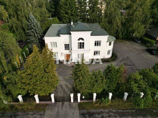 Villa zum Kauf 1.250.000 € 21 Zimmer 500 m² 3.000 m² Grundstück Jurmalas gatve 69 Riga 1029