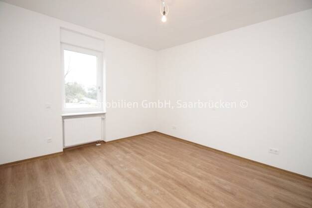 Wohnung zur Miete 615 € 2 Zimmer 69 m² Dachgeschoss frei ab 01.08.2025 Reimsbach Beckingen 66701