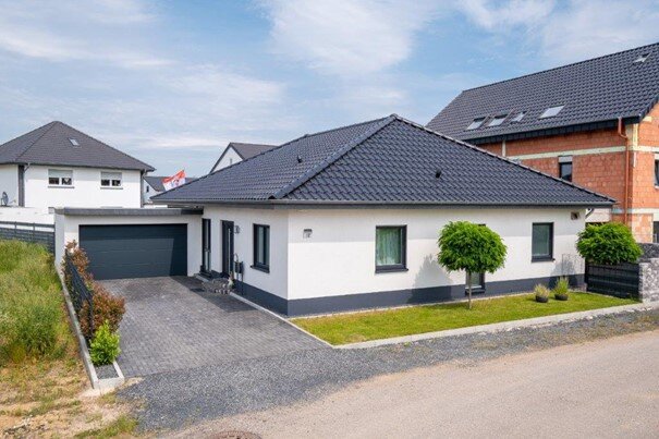 Bungalow zum Kauf provisionsfrei 478.400 € 4 Zimmer 125 m²<br/>Wohnfläche 600 m²<br/>Grundstück Neuenkirchen Neuenkirchen 17498