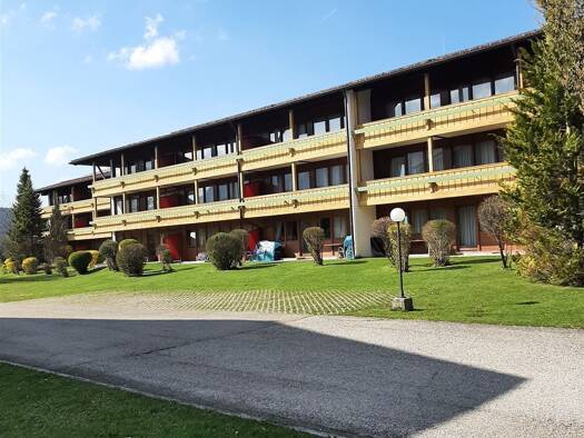 Wohnung zum Kauf 188.000 € 2 Zimmer 50 m² 1. Geschoss frei ab sofort Inzell Inzell 83334