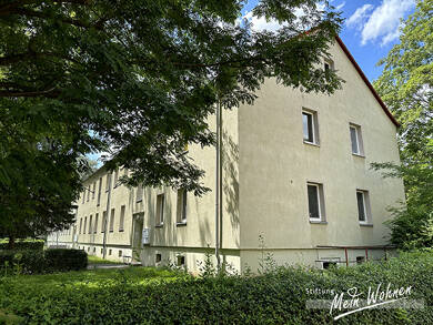 Wohnung zur Miete 260 € 2 Zimmer 52,2 m² 1. Geschoss frei ab 01.06.2025 Strasse des Aufbaus 10 Profen Elsteraue 06729