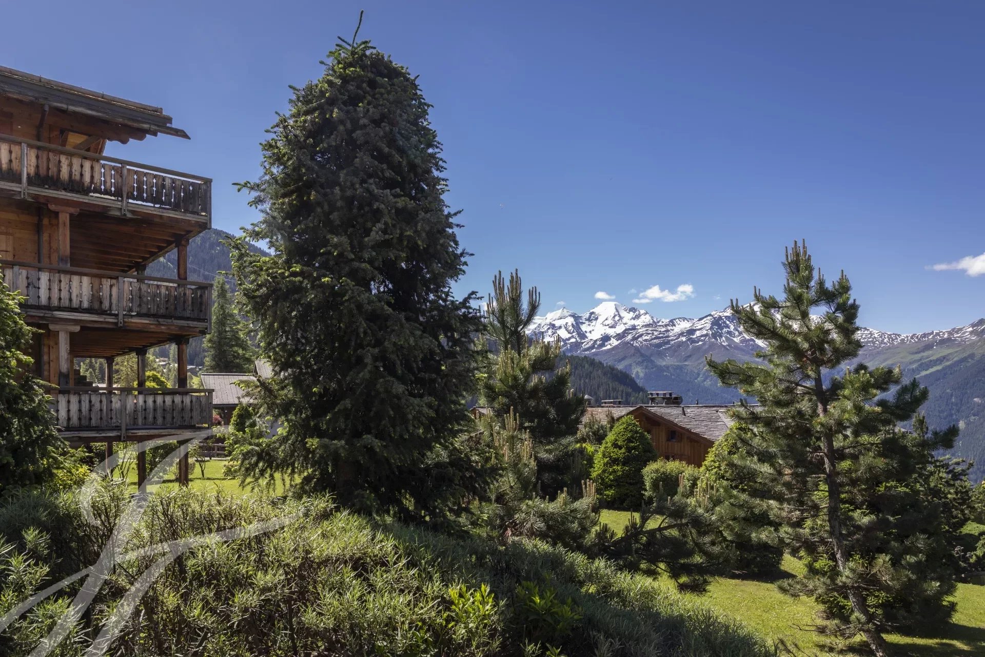 Apartment zum Kauf 5,5 Zimmer 283 m²<br/>Wohnfläche EG<br/>Geschoss Verbier 1936