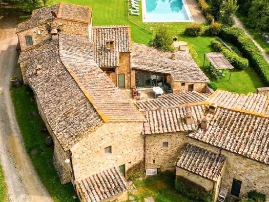 Haus zum Kauf 1.520.000 € 860 m² 260.000 m² Grundstück Colle di Val d'Elsa 53034