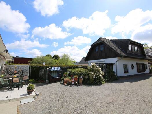 Einfamilienhaus zum Kauf 599.000 € 5 Zimmer 140 m² 639 m² Grundstück Zingst Zingst 18374