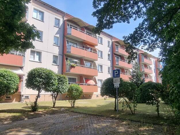 Wohnung zum Kauf provisionsfrei 34.000 € 3 Zimmer 60,3 m² frei ab sofort Ferdinandshof Ferdinandshof 17379