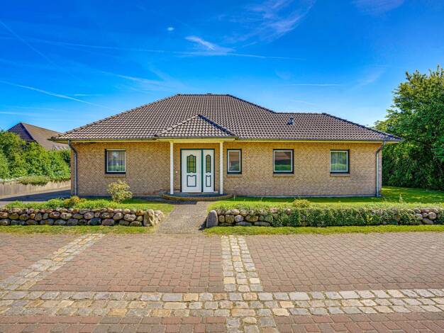 Bungalow zum Kauf 449.900 € 5 Zimmer 157 m² 1.000 m² Grundstück Großenwiehe 24969