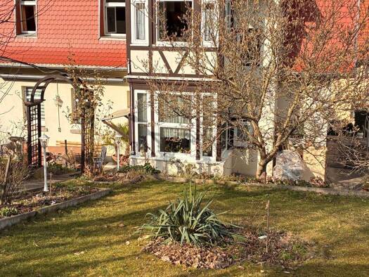 Villa zum Kauf 398.000 € 10 Zimmer 273 m² 860 m² Grundstück frei ab 01.11.2026 Arnstadt Arnstadt 99310